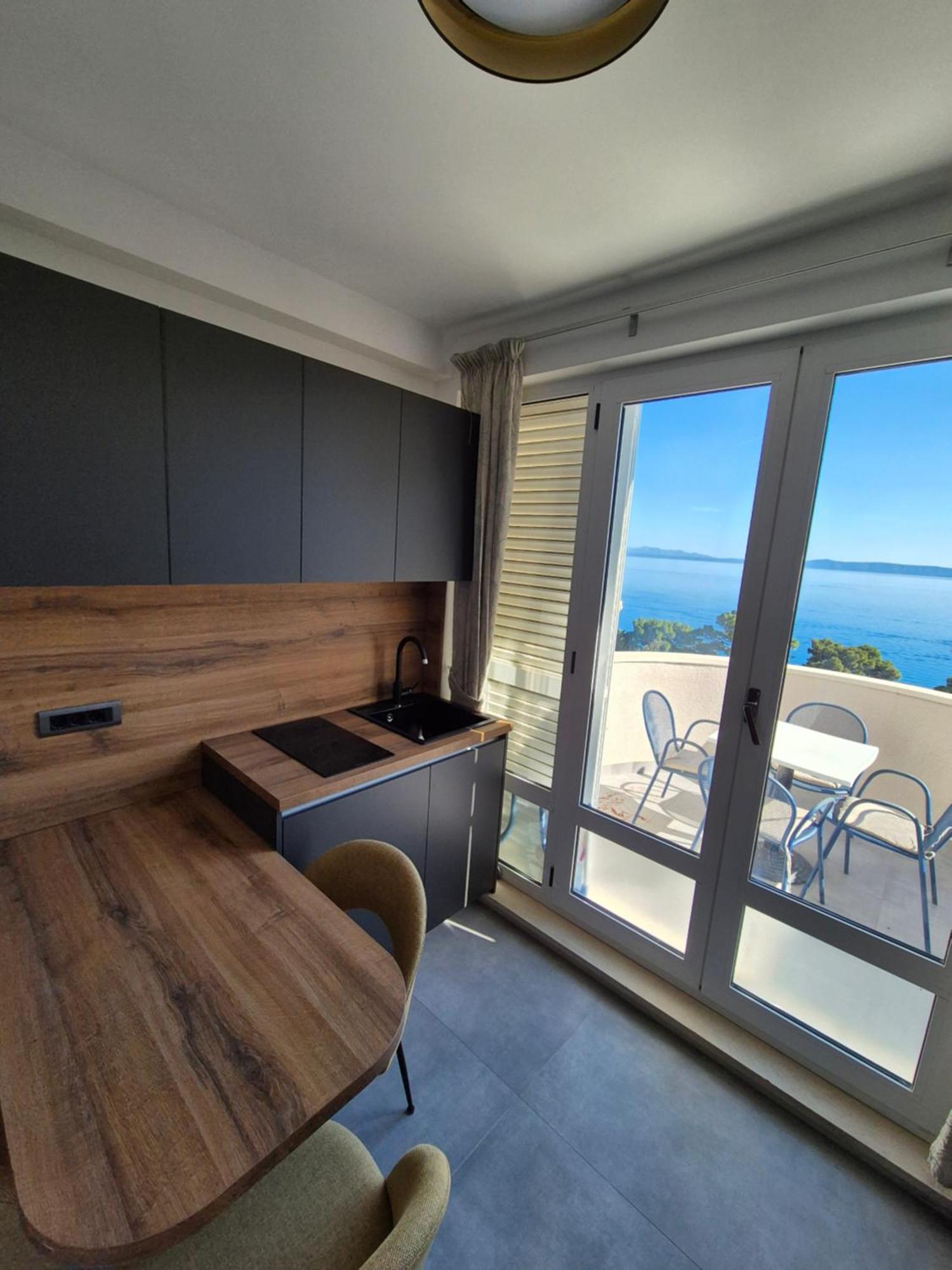 Villa Dalmatino Brela Eksteriør billede